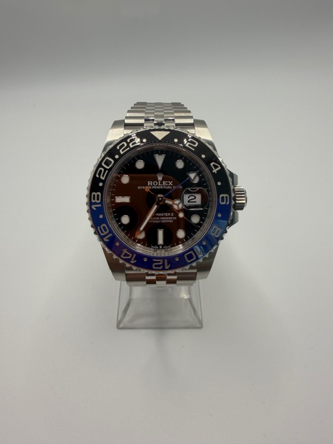 Rolex GMT-Master II 40mm Stainless Steel Blue and Black Batgirl Bezel Oyster Bracelet 126710BLNR 2022